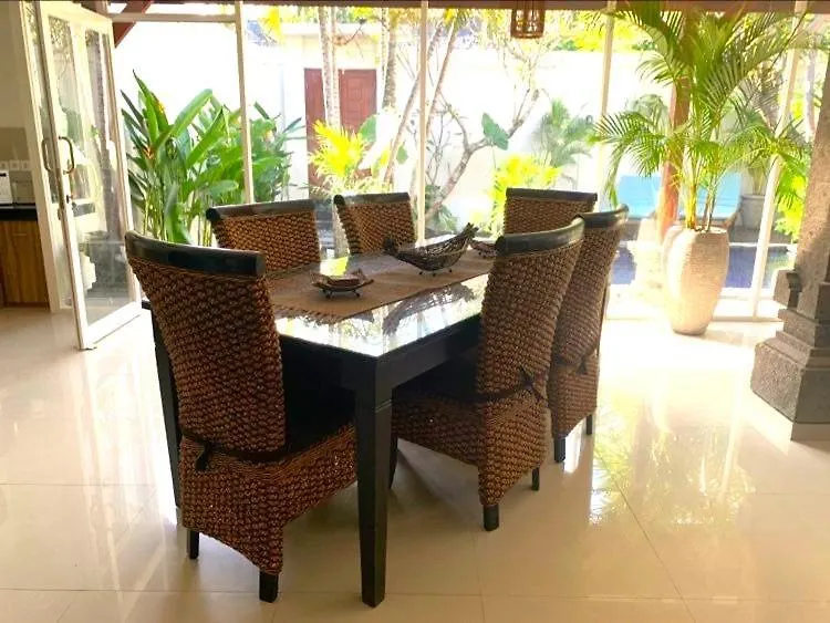 Villa Conor - Legian/Seminyak - 2 Bedroom, 2 Bathroom Private Villa 0*, Seminyak (Bali)